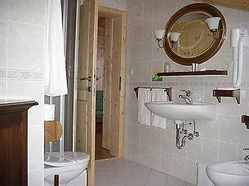 Bachlaufen Haus Σέστο
