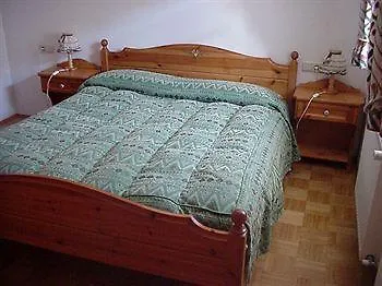 Bachlaufen Haus Ξενοδοχείο με διαμερίσματα Σέστο